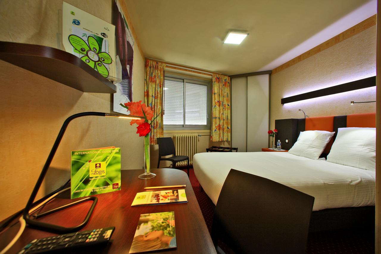 Le Point Du Jour Hotel La Roche-sur-Yon Kültér fotó
